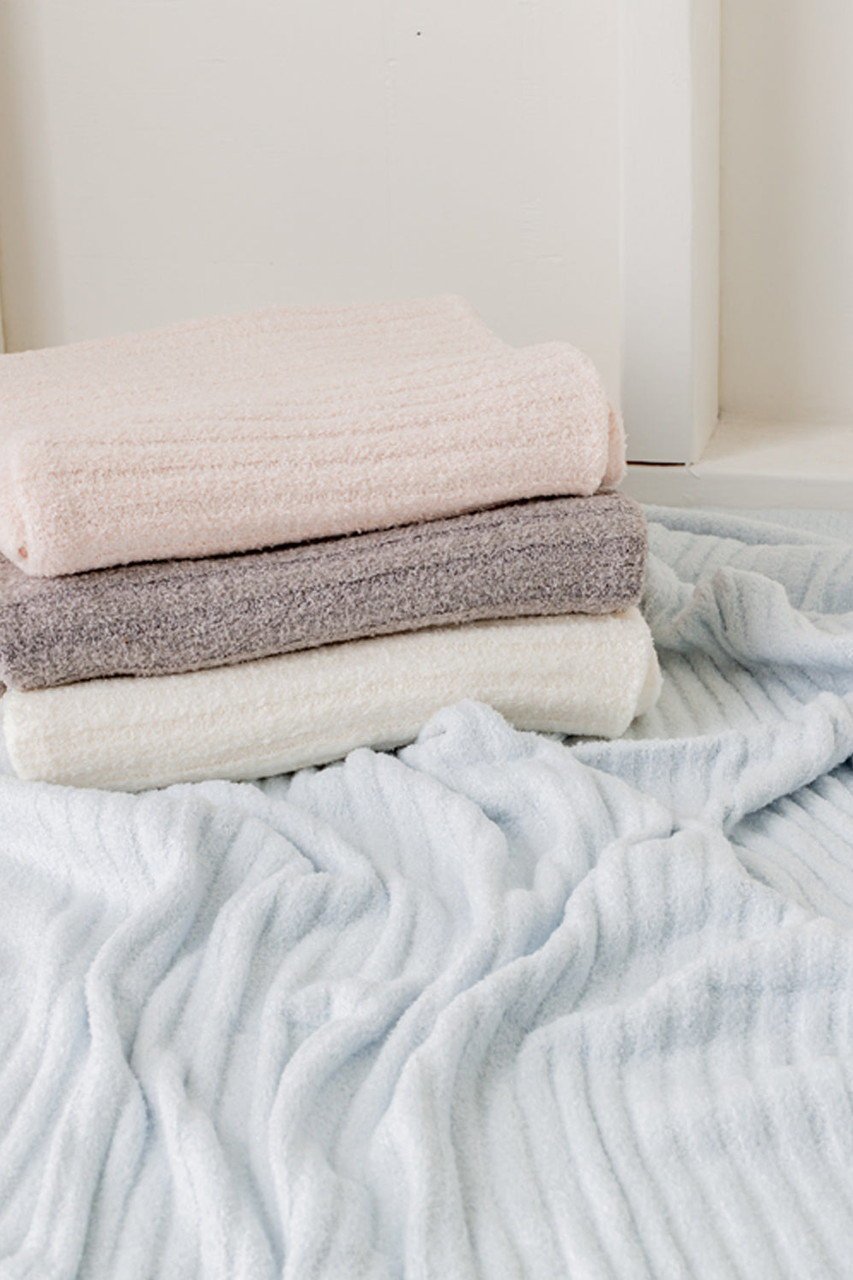 【ベアフットドリームス/BAREFOOT DREAMS / KIDS】の【BABY&KIDS】コージーシックライト リブ編みブランケット ソフトアーモンド F 人気、トレンドファッション・服の通販 founy(ファニー) 　ファッション　Fashion　キッズファッション　Fashion for Kids　なめらか　Smooth, Silky Texture　シンプル　Simple, Minimal　ブランケット　Blanket, Throw Blanket　ベルベット　Velvet, Velvety　冬　Winter / This Winter　夏　Summer　抗菌　Antibacterial, Bacteria-Resistant　other-4|ID: prp329100004948823 ipo3291000000037135610