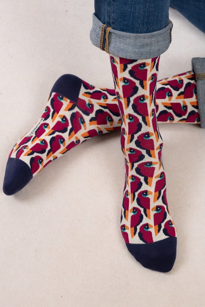 【ブルーフォレ/BLEUFORET / MEN】の【MEN】7132 バードモチーフソックス インテリア・キッズ・メンズ・レディースファッション・服の通販 founy(ファニー) https://founy.com/ ファッション Fashion メンズファッション Fashion for Men カラフル Colorful Design ソックス Socks, Hosiery フィット Fit, Slim Fit メンズ Men's, Menswear モチーフ Motif, Design Theme |ID: prp329100004949222 ipo3291000000037139021