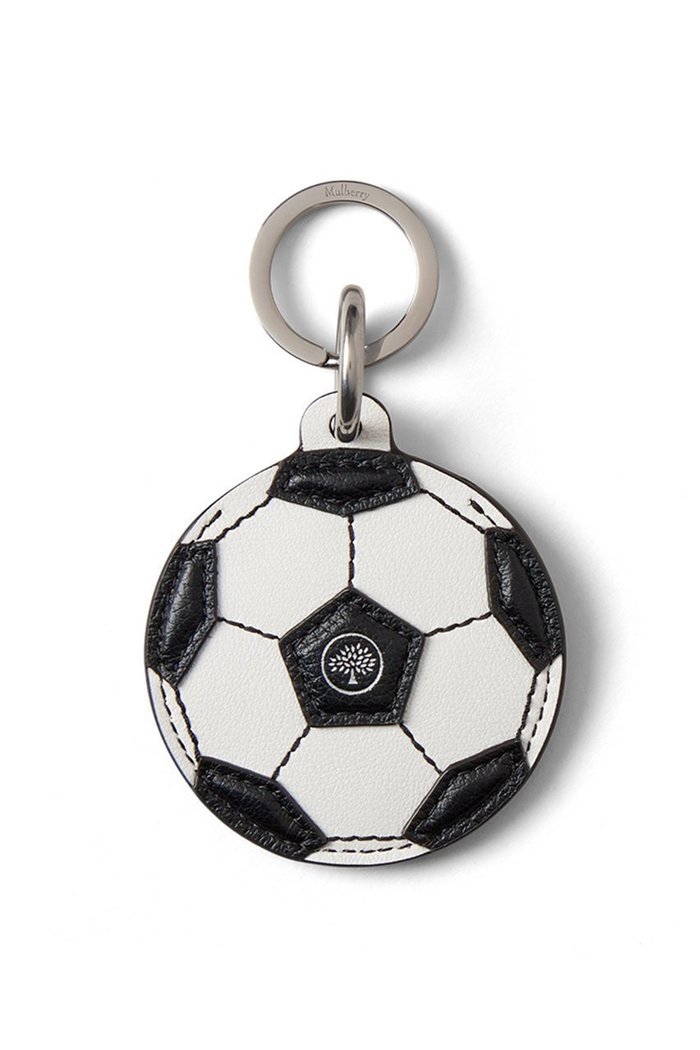 【マルベリー/Mulberry】のFOOTBALL KEYRING インテリア・キッズ・メンズ・レディースファッション・服の通販 founy(ファウニー) https://founy.com/ ファッション Fashion レディースファッション Fashion for Women ユニセックス Unisex, Genderless おすすめ Recommended / Our Picks ギフト プレゼント Gift / Present サッカー Seersucker, Summer Fabric スポーティ Sporty, Casual Athletic チャーム Charm, Pendant モチーフ Motif, Design Theme ラップ Wrap, Wrap Design |ID: prp329100004949516 ipo3291000000037142471