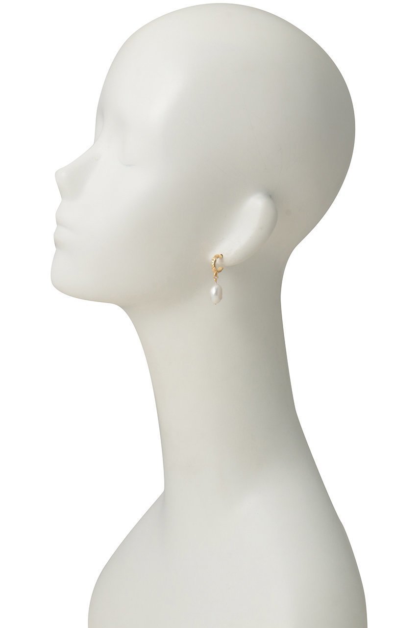 【ランバン オン ブルー/LANVIN en Bleu】の淡水バロックパールピアス 人気、トレンドファッション・服の通販 founy(ファニー) 　ファッション　Fashion　レディースファッション　Fashion for Women　ジュエリー　Jewelry　ファッションリング　Fashion Rings　イヤリング・フープ・ドロップタイプ　Hoop, Drop & Clip Earrings　イヤリング　Earrings　シンプル　Simple, Minimal　バロック　Baroque, Baroque Design　パール　Pearl, Pearl Accent　other-2|ID: prp329100004950784 ipo3291000000037152171