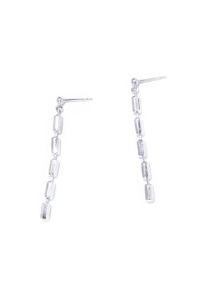 【クイップ クエイント/quip queint】のbundle ピアス 人気、トレンドファッション・服の通販 founy(ファニー) ファッション Fashion レディースファッション Fashion for Women ジュエリー Jewelry ファッションリング Fashion Rings イヤリング・フープ・ドロップタイプ Hoop, Drop & Clip Earrings イヤリング Earrings シルバー Silver, Metallic Silver ネックレス Necklace, Pendant Necklace バングル Bangle, Bracelet モチーフ Motif, Design Theme |ID:prp329100004950791