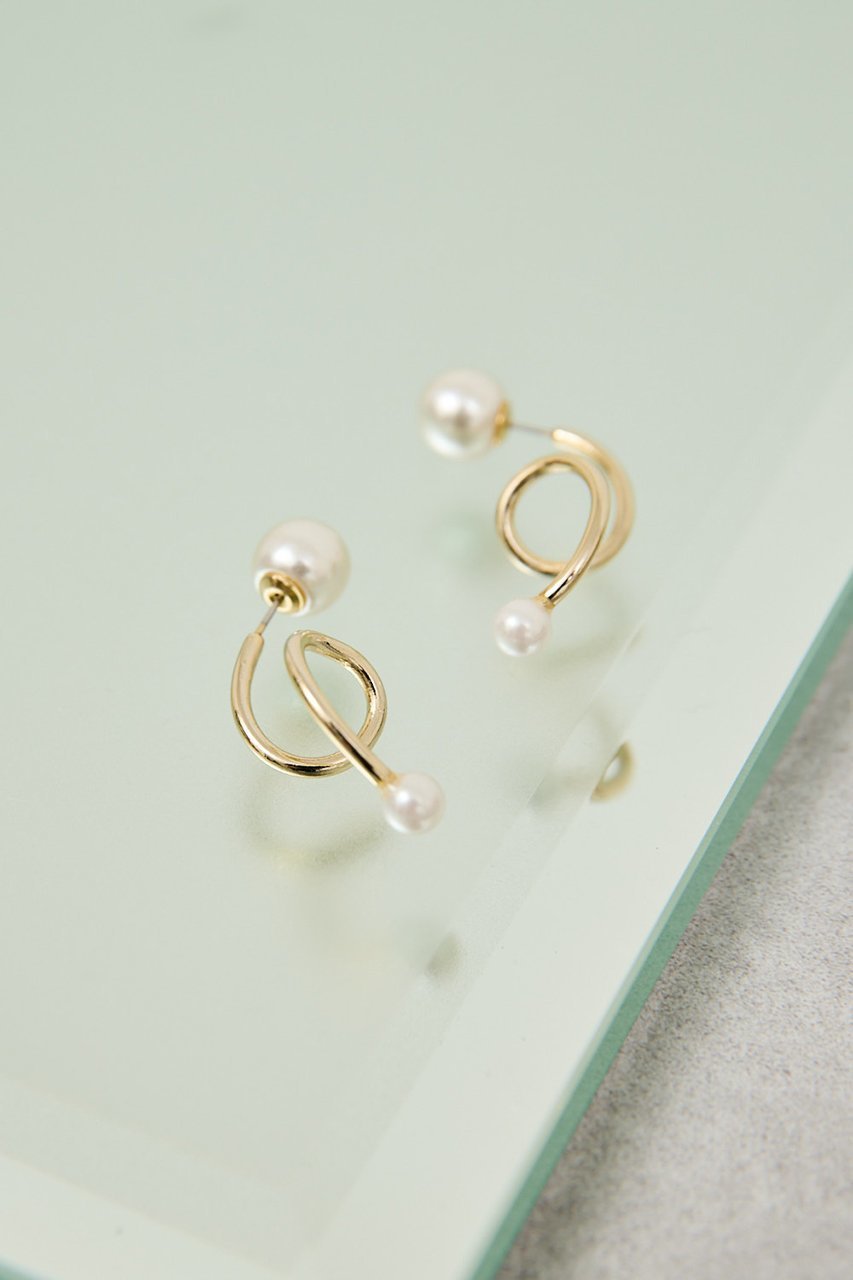 【ガリャルダガランテ/GALLARDAGALANTE】のスパイラルパールピアス 人気、トレンドファッション・服の通販 founy(ファニー) 　ファッション　Fashion　レディースファッション　Fashion for Women　ジュエリー　Jewelry　ファッションリング　Fashion Rings　イヤリング・フープ・ドロップタイプ　Hoop, Drop & Clip Earrings　イヤリング　Earrings　オケージョン　Occasion Wear　シンプル　Simple, Minimal　パーティ　Party, Party Style　パール　Pearl, Pearl Accent　エレガント 上品　Elegant　 other-1|ID: prp329100004950913 ipo3291000000037152986