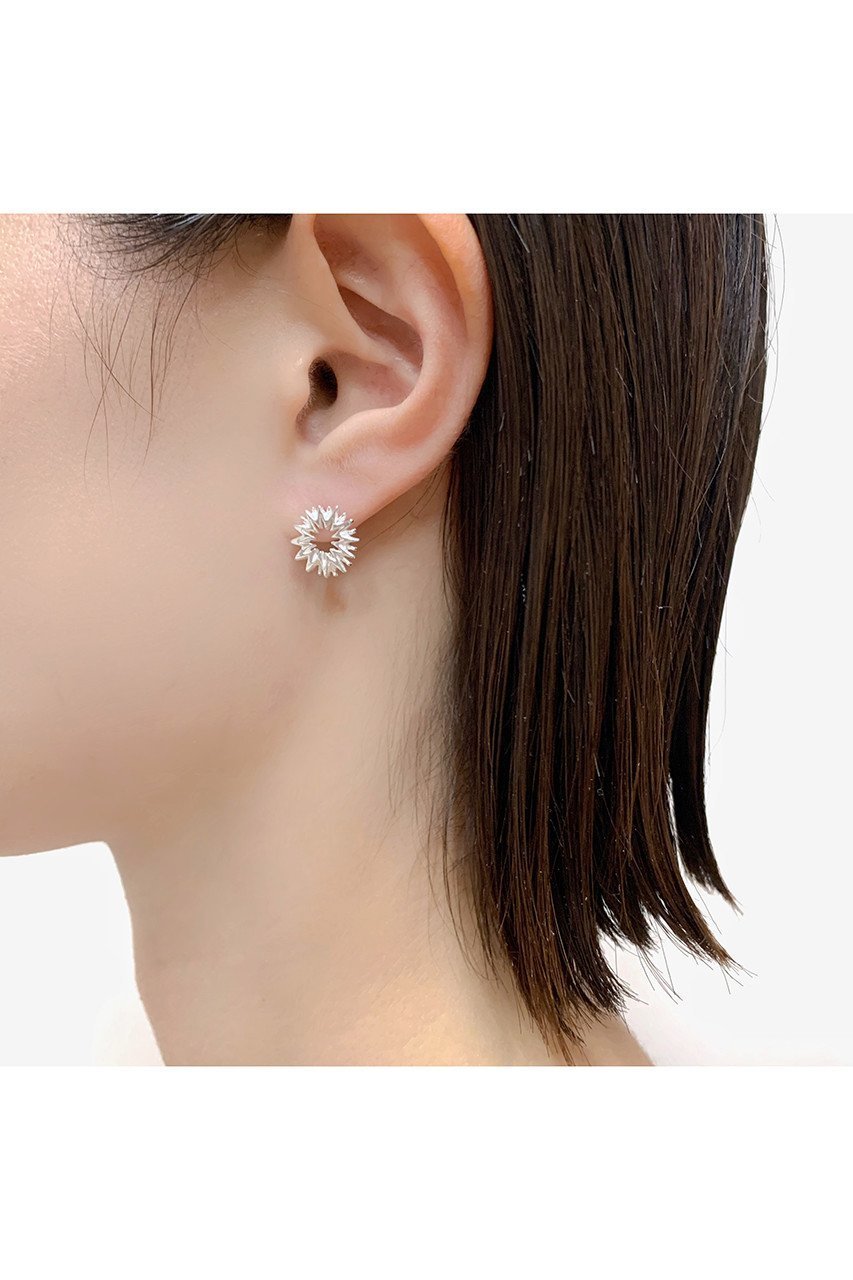 【カオル/KAORU】のKALEID シルバーパールピアスS 人気、トレンドファッション・服の通販 founy(ファニー) 　ファッション　Fashion　レディースファッション　Fashion for Women　ジュエリー　Jewelry　ファッションリング　Fashion Rings　イヤリング・フープ・ドロップタイプ　Hoop, Drop & Clip Earrings　イヤリング　Earrings　コレクション　Collection, Seasonal Line　シルバー　Silver, Metallic Silver　パーティ　Party, Party Style　パール　Pearl, Pearl Accent　モチーフ　Motif, Design Theme　other-2|ID: prp329100004950942 ipo3291000000037153124