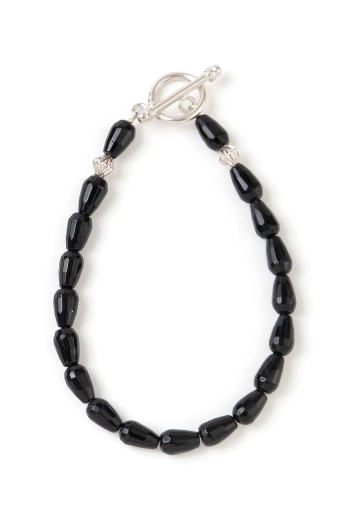 【メゾンドパルス/MAISON DPULSE】のOnyx lariat ブレスレット インテリア・キッズ・メンズ・レディースファッション・服の通販 founy(ファウニー) https://founy.com/ ファッション Fashion レディースファッション Fashion for Women ジュエリー Jewelry チェーン＆カフブレスレット Cuff & Chain Bracelets バングル・カフブレスレット Bangles & Cuff Bracelets おすすめ Recommended / Our Picks シルバー Silver, Metallic Silver シンプル Simple, Minimal フォルム Silhouette, Form ブレスレット Bracelet, Wristband |ID: prp329100004950951 ipo3291000000037153184
