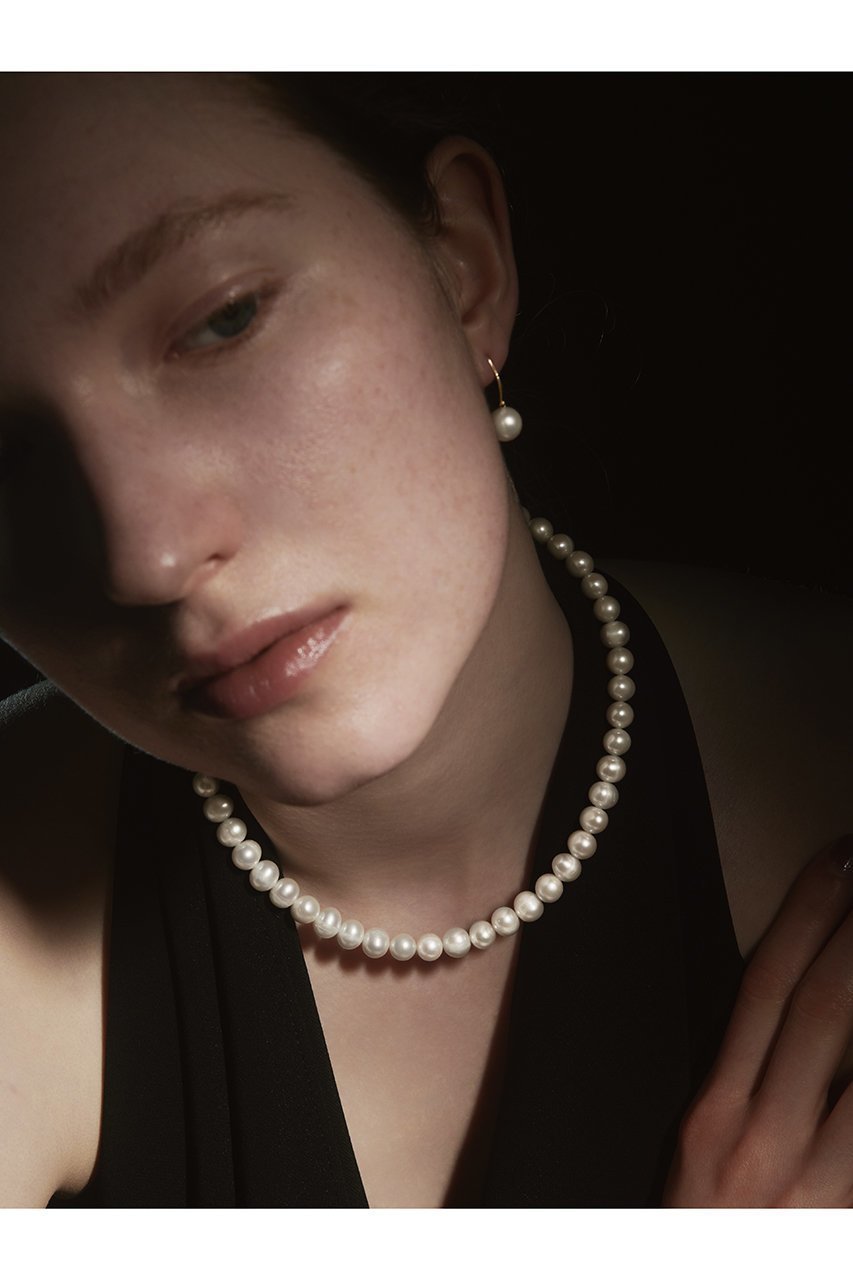 【ルボンボン/les bonbon】のorganic pearl hook ピアス 人気、トレンドファッション・服の通販 founy(ファニー) 　ファッション　Fashion　レディースファッション　Fashion for Women　ジュエリー　Jewelry　ファッションリング　Fashion Rings　イヤリング・フープ・ドロップタイプ　Hoop, Drop & Clip Earrings　なめらか　Smooth, Silky Texture　イヤリング　Earrings　ジャケット　Jacket, Outerwear　ドレス　Dress, One-Piece　パール　Pearl, Pearl Accent　フォルム　Silhouette, Form　モダン　Modern, Contemporary　other-2|ID: prp329100004951659 ipo3291000000037157750