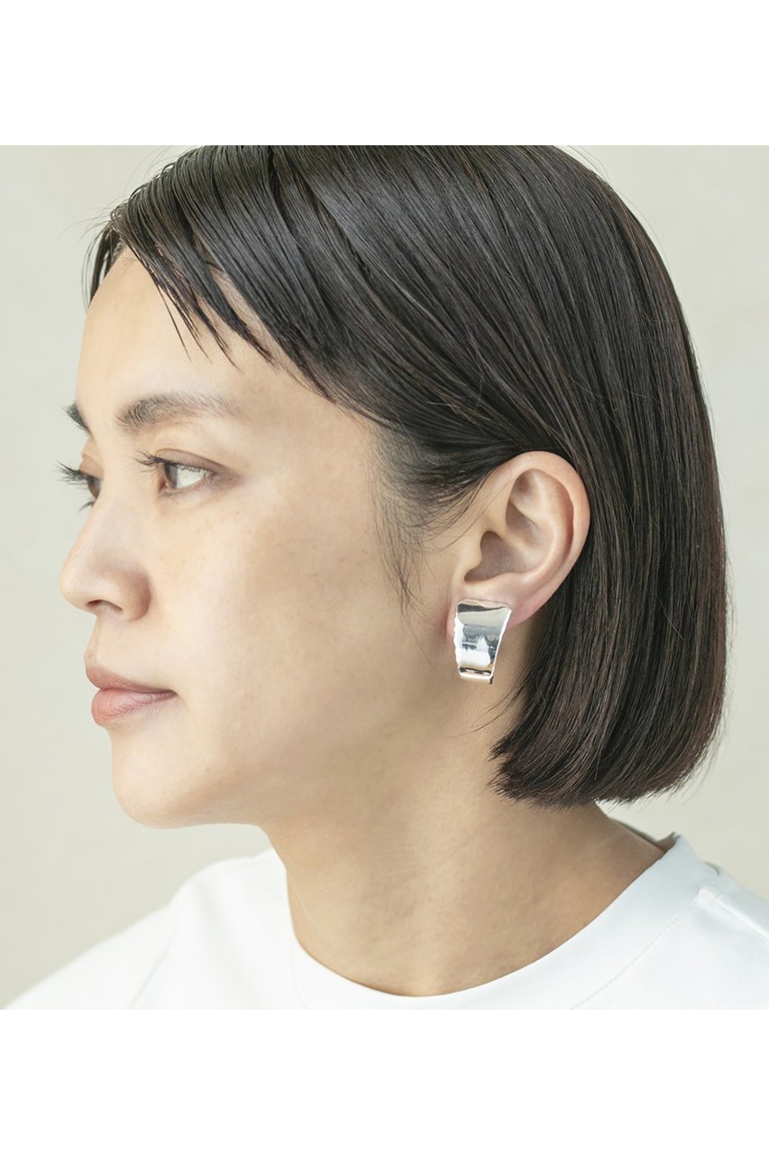 【セシル エ ジャンヌ/CECILE ET JEANNE】のプリュム フープイヤリング 人気、トレンドファッション・服の通販 founy(ファニー) 　ファッション　Fashion　レディースファッション　Fashion for Women　ジュエリー　Jewelry　ファッションリング　Fashion Rings　イヤリング・フープ・ドロップタイプ　Hoop, Drop & Clip Earrings　イヤリング　Earrings　カッティング　Cutting Detail　シンプル　Simple, Minimal　フォルム　Silhouette, Form　フープ　Hoop, Hoop Earrings　エレガント 上品　Elegant　other-5|ID: prp329100004951851 ipo3291000000037158942