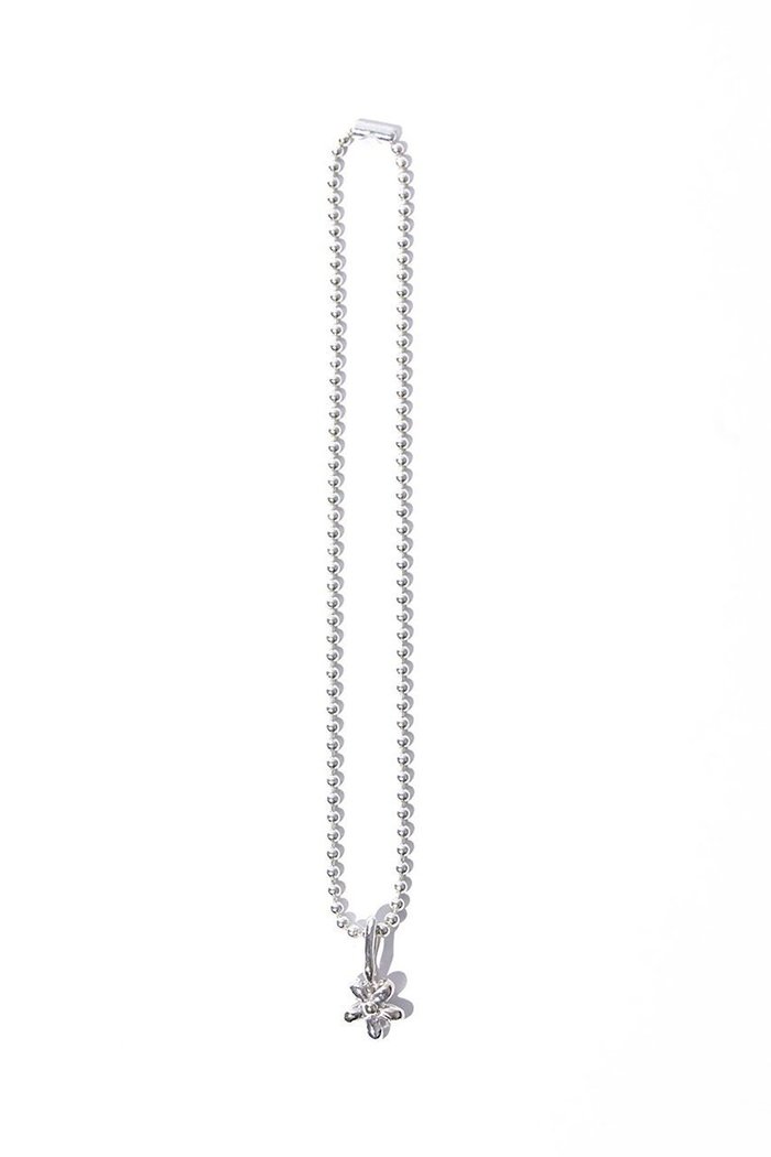 【メゾンドパルス/MAISON DPULSE】のflower charm ネックレス インテリア・キッズ・メンズ・レディースファッション・服の通販 founy(ファウニー) https://founy.com/ ファッション Fashion レディースファッション Fashion for Women ジュエリー Jewelry ネックレス Necklaces & Pendants チャーム Charm, Pendant ネックレス Necklace, Pendant Necklace バルーン Balloon, Balloon Silhouette フラワー Flower, Floral モチーフ Motif, Design Theme |ID: prp329100004952084 ipo3291000000037160311