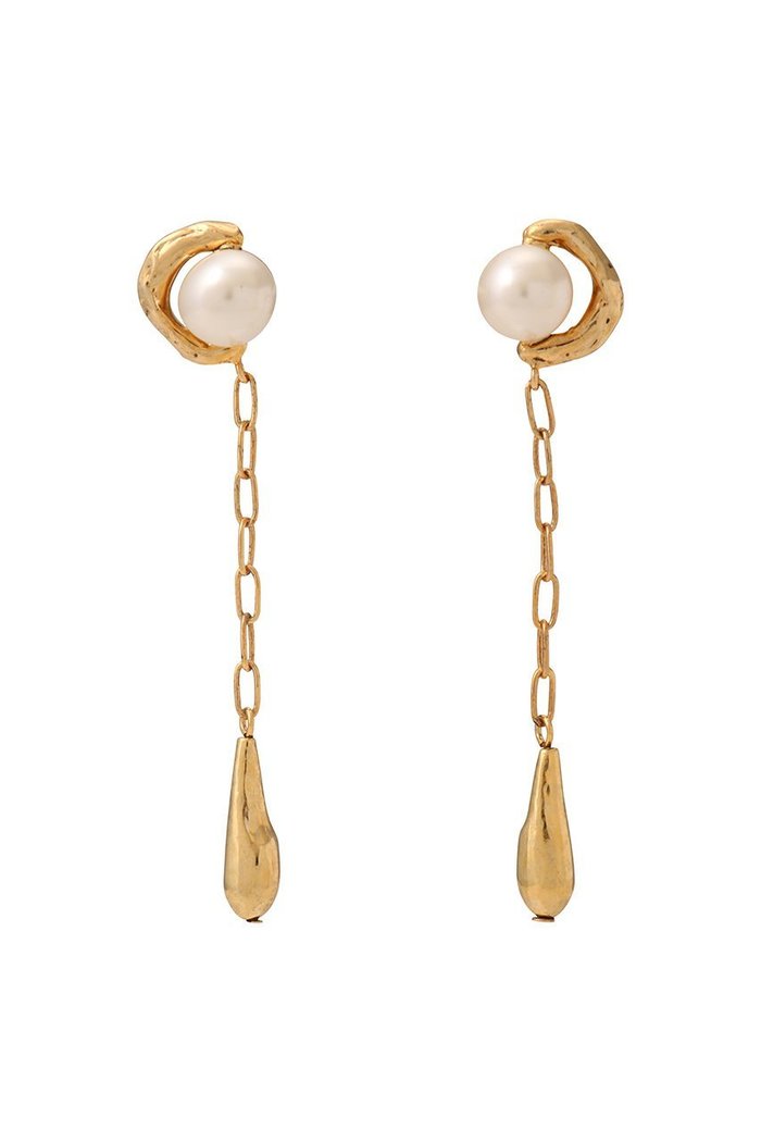 【アデル ビジュー/ADER bijoux】のGOUTTE パールチェーンピアス インテリア・キッズ・メンズ・レディースファッション・服の通販 founy(ファニー) https://founy.com/ ファッション Fashion レディースファッション Fashion for Women ジュエリー Jewelry ファッションリング Fashion Rings イヤリング・フープ・ドロップタイプ Hoop, Drop & Clip Earrings イヤリング Earrings コレクション Collection, Seasonal Line チェーン Chain, Chain Strap パーティ Party, Party Style パール Pearl, Pearl Accent メタル Metal, Metal Parts モチーフ Motif, Design Theme |ID: prp329100004952696 ipo3291000000037164046
