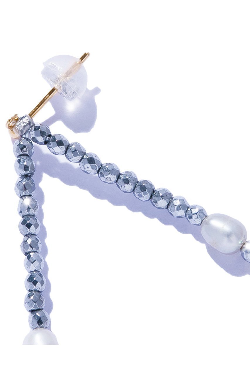 【ルボンボン/les bonbon】のfragment pearl ピアス 人気、トレンドファッション・服の通販 founy(ファニー) 　ファッション　Fashion　レディースファッション　Fashion for Women　ジュエリー　Jewelry　ファッションリング　Fashion Rings　イヤリング・フープ・ドロップタイプ　Hoop, Drop & Clip Earrings　イヤリング　Earrings　クール　Cool, Chic　コレクション　Collection, Seasonal Line　セットアップ　Set-Up, Coordinated Outfit　デニム　Denim, Jeans Material　パール　Pearl, Pearl Accent　モノトーン　Monotone, Black and White　other-4|ID: prp329100004952736 ipo3291000000037164292