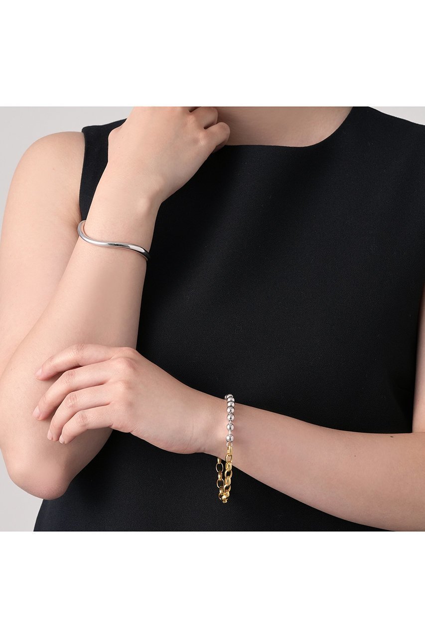 【プラス ヴァンドーム/Plus Vendome】の【ELLE SHOP限定】バイカラー バングル&ブレスレットセット 人気、トレンドファッション・服の通販 founy(ファニー) 　ファッション　Fashion　レディースファッション　Fashion for Women　ジュエリー　Jewelry　チェーン＆カフブレスレット　Cuff & Chain Bracelets　バングル・カフブレスレット　Bangles & Cuff Bracelets　イエロー　Yellow　コーティング　Coating, Coated Finish　サマー　Summer, Summer Style　シルバー　Silver, Metallic Silver　チェーン　Chain, Chain Strap　バランス　Balance, Style Balance　バングル　Bangle, Bracelet　ブレスレット　Bracelet, Wristband　メタル　Metal, Metal Parts　other-6|ID: prp329100004953017 ipo3291000000037165982