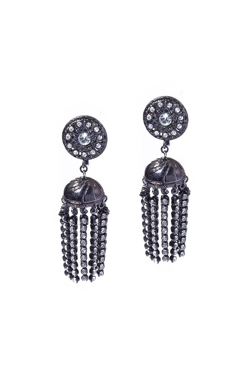 【イリスフォーセブン/IRIS 47】のpalace crystal fringe イヤリング 人気、トレンドファッション・服の通販 founy(ファニー) 　ファッション　Fashion　レディースファッション　Fashion for Women　ジュエリー　Jewelry　ファッションリング　Fashion Rings　イヤリング・フープ・ドロップタイプ　Hoop, Drop & Clip Earrings　イヤリング　Earrings　エレガント 上品　Elegant　カットソー　Cut and Sewn Top　シンプル　Simple, Minimal　タッセル　Tassel, Fringe　フリンジ　Fringe, Tassel　モチーフ　Motif, Design Theme　 other-1|ID: prp329100004953085 ipo3291000000037166411