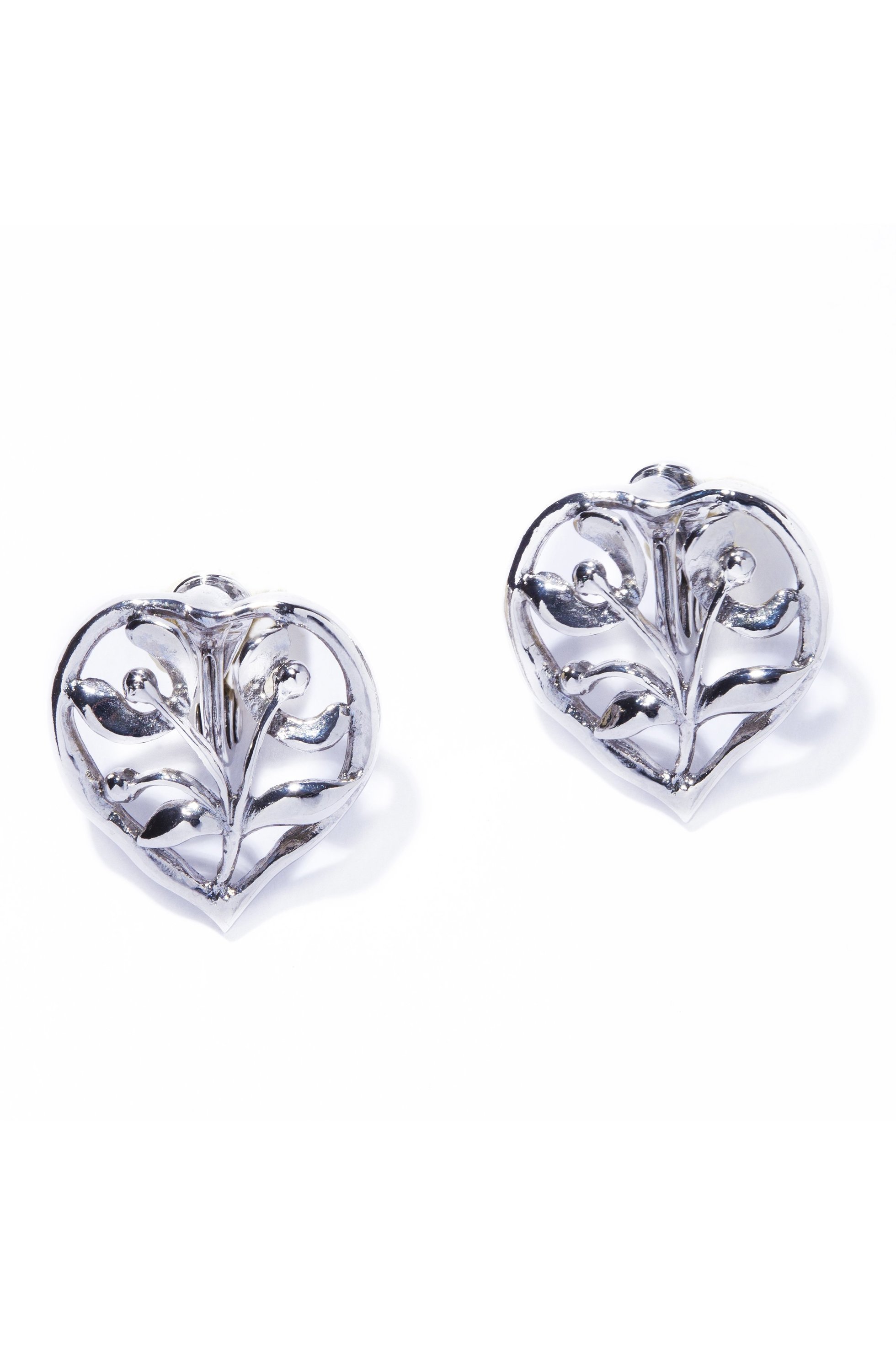 【イリスフォーセブン/IRIS 47】のsaffron イヤリング インテリア・キッズ・メンズ・レディースファッション・服の通販 founy(ファニー) 　ファッション　Fashion　レディースファッション　Fashion for Women　ジュエリー　Jewelry　ファッションリング　Fashion Rings　イヤリング・フープ・ドロップタイプ　Hoop, Drop & Clip Earrings　イヤリング　Earrings　モダン　Modern, Contemporary　モチーフ　Motif, Design Theme　レース　Lace, Lace Fabric　透かし　Cut-Out, Lacework　シルバー|ID: prp329100004953142 ipo3291000000037166748