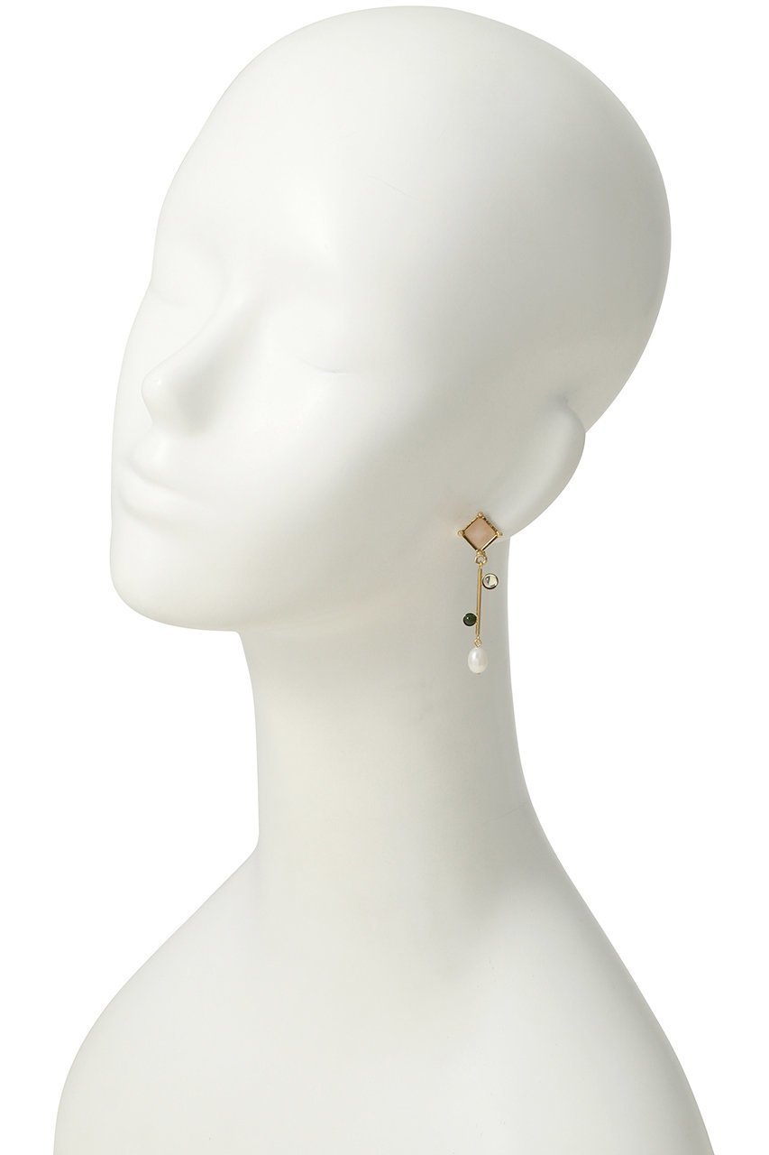 【アデル ビジュー/ADER bijoux】のLOULOU gem pearl ピアス 人気、トレンドファッション・服の通販 founy(ファニー) 　ファッション　Fashion　レディースファッション　Fashion for Women　ジュエリー　Jewelry　ファッションリング　Fashion Rings　イヤリング・フープ・ドロップタイプ　Hoop, Drop & Clip Earrings　アシンメトリー　Asymmetrical Style　イヤリング　Earrings　コレクション　Collection, Seasonal Line　パール　Pearl, Pearl Accent　リュクス　Luxury, Elegant, High-End, Chic　other-2|ID: prp329100004953151 ipo3291000000037166796