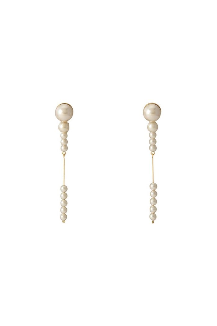 【アデル ビジュー/ADER bijoux】のNUAGE random pearl イヤリング インテリア・キッズ・メンズ・レディースファッション・服の通販 founy(ファニー) https://founy.com/ ファッション Fashion レディースファッション Fashion for Women ジュエリー Jewelry ファッションリング Fashion Rings イヤリング・フープ・ドロップタイプ Hoop, Drop & Clip Earrings イヤリング Earrings エレガント 上品 Elegant オケージョン Occasion Wear クール Cool, Chic グラデーション Gradient, Ombre パール Pearl, Pearl Accent |ID: prp329100004953157 ipo3291000000037166837