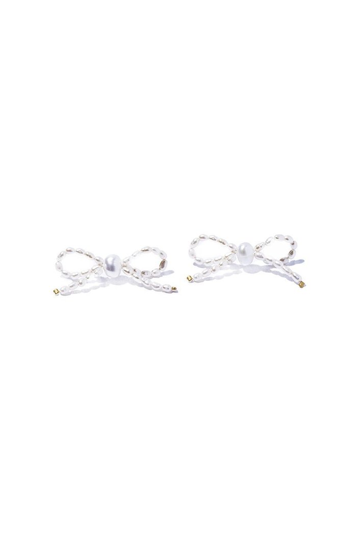 【ルボンボン/les bonbon】のwaltz pearl ピアス インテリア・キッズ・メンズ・レディースファッション・服の通販 founy(ファウニー) https://founy.com/ ファッション Fashion レディースファッション Fashion for Women ジュエリー Jewelry ファッションリング Fashion Rings イヤリング・フープ・ドロップタイプ Hoop, Drop & Clip Earrings イヤリング Earrings チェーン Chain, Chain Strap ネックレス Necklace, Pendant Necklace パール Pearl, Pearl Accent リボン Ribbon, Bow |ID: prp329100004953162 ipo3291000000037166868
