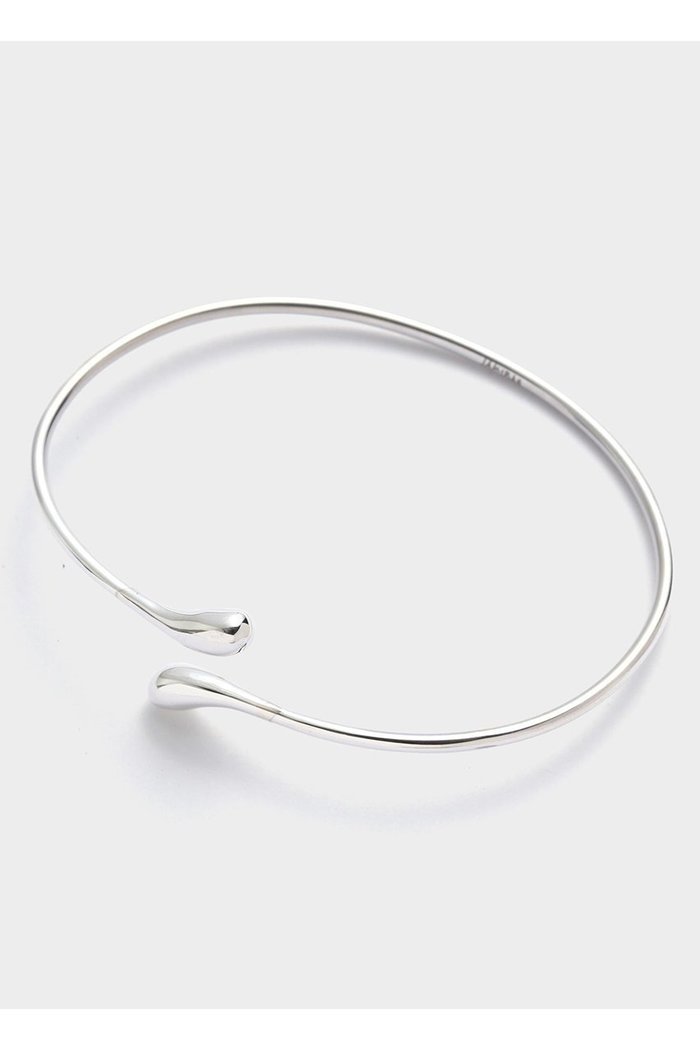 【ル フィル/LE PHIL】のWINDING BANGLE SV インテリア・キッズ・メンズ・レディースファッション・服の通販 founy(ファウニー) https://founy.com/ ファッション Fashion レディースファッション Fashion for Women ジュエリー Jewelry チェーン＆カフブレスレット Cuff & Chain Bracelets バングル・カフブレスレット Bangles & Cuff Bracelets クール Cool, Chic バングル Bangle, Bracelet モダン Modern, Contemporary |ID: prp329100004953224 ipo3291000000037167286