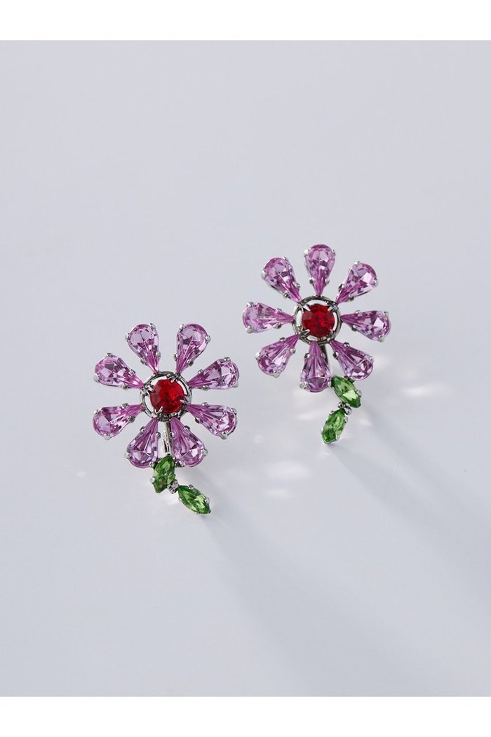 【アデルビジュー  ポップ/POP ADER bijoux】のMarie Jewel flower イヤリング インテリア・キッズ・メンズ・レディースファッション・服の通販 founy(ファニー) https://founy.com/ ファッション Fashion レディースファッション Fashion for Women ジュエリー Jewelry ファッションリング Fashion Rings イヤリング・フープ・ドロップタイプ Hoop, Drop & Clip Earrings アクセサリー Fashion Accessories イヤリング Earrings シンプル Simple, Minimal モチーフ Motif, Design Theme |ID: prp329100004953249 ipo3291000000037167441