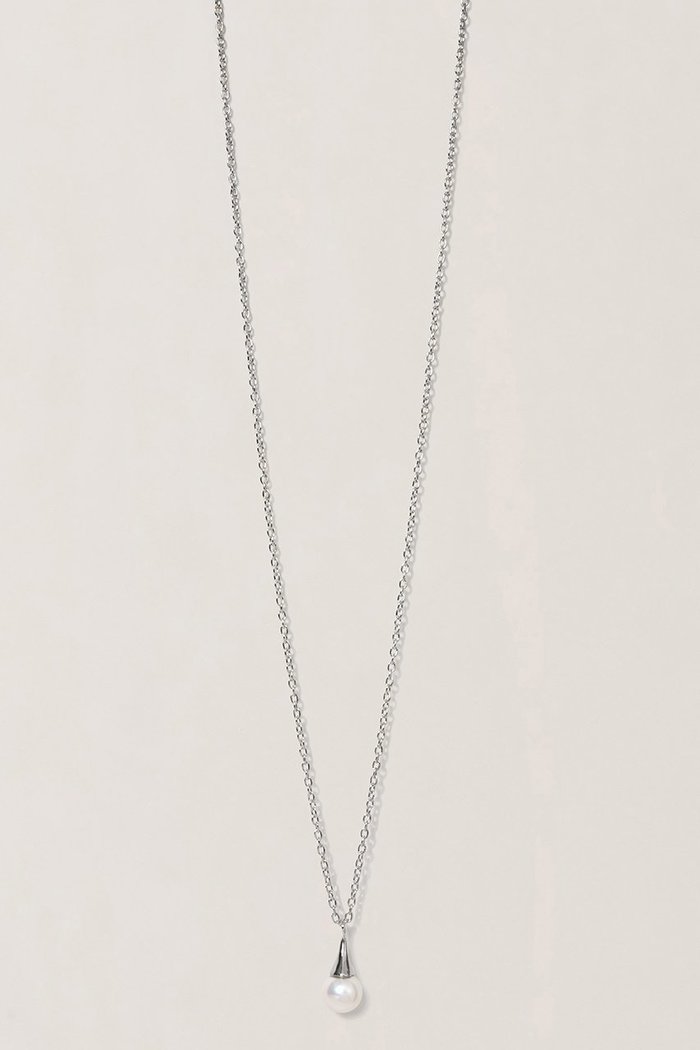 【サラース/SARARTH】のFAKE PEARL LIGHT ペンダント インテリア・キッズ・メンズ・レディースファッション・服の通販 founy(ファウニー) https://founy.com/ ファッション Fashion レディースファッション Fashion for Women ジュエリー Jewelry ネックレス Necklaces & Pendants ネックレス Necklace, Pendant Necklace パール Pearl, Pearl Accent エレガント 上品 Elegant |ID: prp329100004953435 ipo3291000000037168567