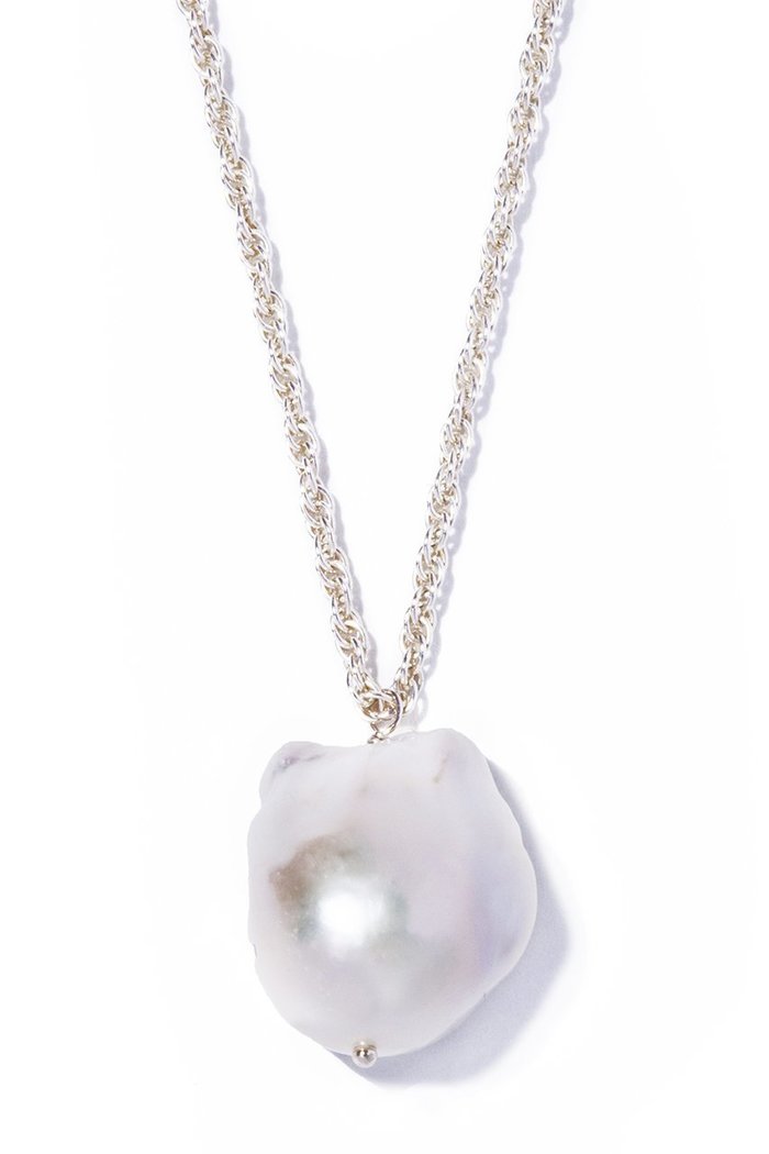 【イリスフォーセブン/IRIS 47】のbaroque pearl ネックレス インテリア・キッズ・メンズ・レディースファッション・服の通販 founy(ファウニー) https://founy.com/ ファッション Fashion レディースファッション Fashion for Women ジュエリー Jewelry ネックレス Necklaces & Pendants オケージョン Occasion Wear シルバー Silver, Metallic Silver チェーン Chain, Chain Strap ネックレス Necklace, Pendant Necklace バロック Baroque, Baroque Design パール Pearl, Pearl Accent モダン Modern, Contemporary リュクス Luxury, Elegant, High-End, Chic エレガント 上品 Elegant |ID: prp329100004953788 ipo3291000000037233542
