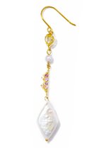 【ルボンボン/les bonbon】のart nouveau ピアス(片耳用) 人気、トレンドファッション・服の通販 founy(ファニー) ファッション Fashion レディースファッション Fashion for Women ジュエリー Jewelry ファッションリング Fashion Rings イヤリング・フープ・ドロップタイプ Hoop, Drop & Clip Earrings イヤリング Earrings シルク Silk, 100% Silk ダイヤモンド Diamond, Brilliant Cut パール Pearl, Pearl Accent モチーフ Motif, Design Theme エレガント 上品 Elegant 片耳 One-Ear, Single Earring thumbnail イエロー/パープル|ID: prp329100004953963 ipo3291000000037171532