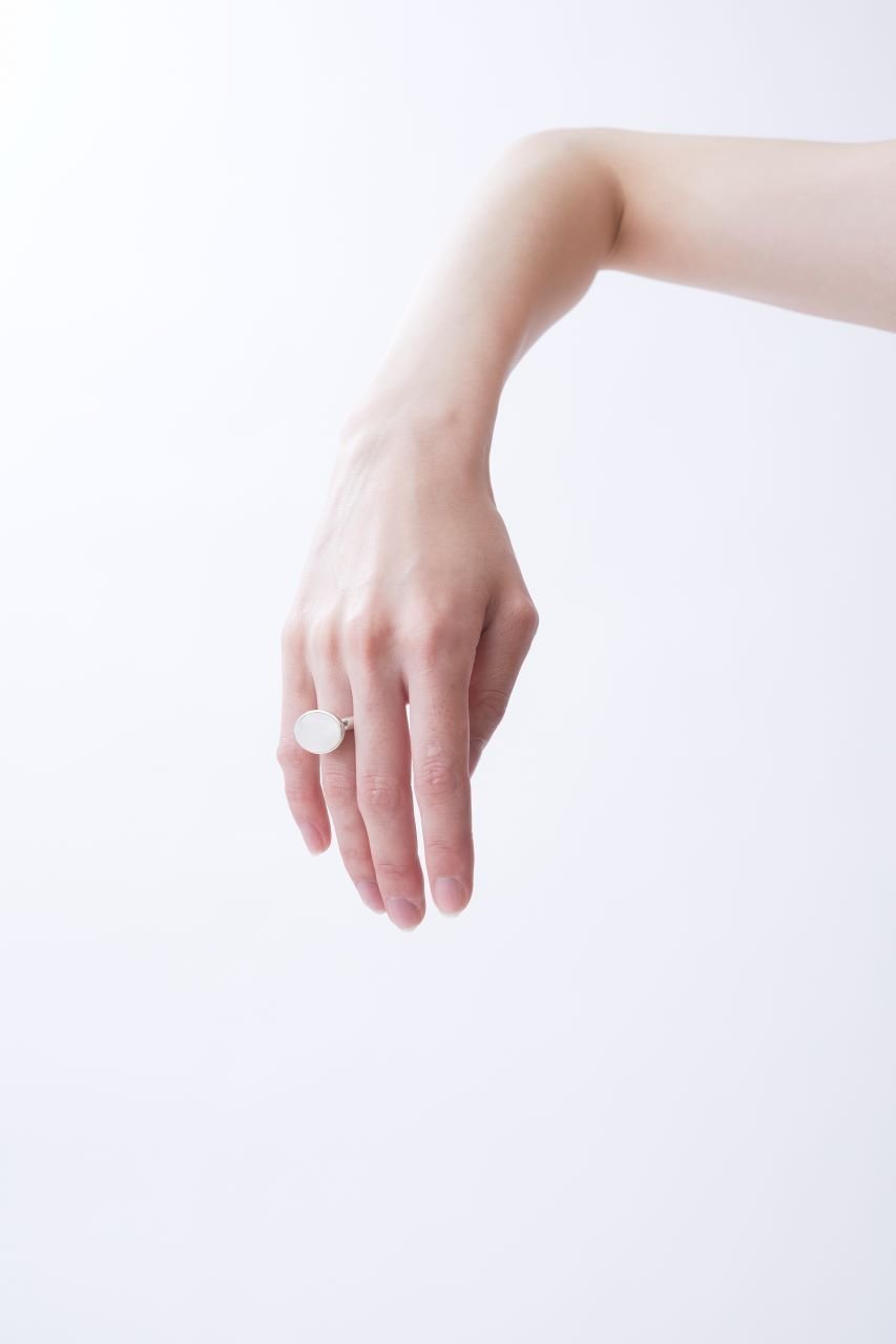 【プラウ/PLOW】のMother of pearl リング 人気、トレンドファッション・服の通販 founy(ファニー) 　ファッション　Fashion　レディースファッション　Fashion for Women　ジュエリー　Jewelry　シルバー　Silver, Metallic Silver　パール　Pearl, Pearl Accent　フォーマル　Formal, Dressy　エレガント 上品　Elegant　other-3|ID: prp329100004953987 ipo3291000000037171690