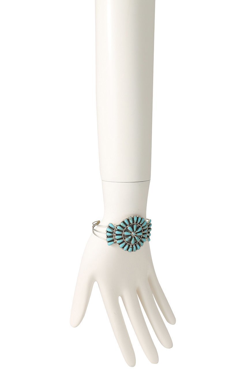 【エリオポール/heliopole】の【HARPO】フラワーターコイズバングル 人気、トレンドファッション・服の通販 founy(ファニー) 　ファッション　Fashion　レディースファッション　Fashion for Women　ジュエリー　Jewelry　チェーン＆カフブレスレット　Cuff & Chain Bracelets　バングル・カフブレスレット　Bangles & Cuff Bracelets　ターコイズ　Turquoise, Blue-Green　バングル　Bangle, Bracelet　フラワー　Flower, Floral　モチーフ　Motif, Design Theme　ラグジュアリー　Luxury, Elegant　夏　Summer　other-2|ID: prp329100004954023 ipo3291000000037171875