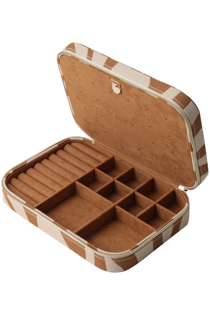 【デイジー ロンドン/DAISY LONDON】の【ELLE SHOP限定】ジュエリーケース 人気、トレンドファッション・服の通販 founy(ファニー) 　ファッション　Fashion　レディースファッション　Fashion for Women　ポーチ&ミニバッグ　Pouches & Mini Bags　おすすめ　Recommended / Our Picks　クラシカル　Classical, Vintage-Inspired　ジュエリー　Jewelry, Accessories　ネックレス　Necklace, Pendant Necklace　プリント　Print, Printed Pattern　ポケット　Pocket, Pocket Detail　ポーチ　Pouch, Small Case　モダン　Modern, Contemporary　ランジェリー　Lingerie, Intimate Wear　人気　Popular, Best Seller　other-2|ID: prp329100004954093 ipo3291000000037172871