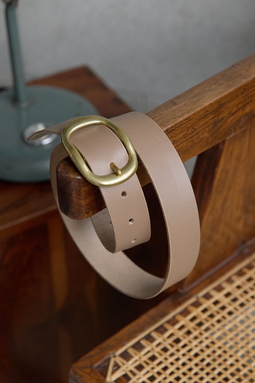 【ウィムガゼット/Whim Gazette】の【THE PAUSE】オーバルバックルベルト インテリア・キッズ・メンズ・レディースファッション・服の通販 founy(ファニー) 　ファッション　Fashion　レディースファッション　Fashion for Women　バッグ　Bags　ベルト&ウエストマーク　Belts & Waist Accessories　グラデーション　Gradient, Ombre　シルバー　Silver, Metallic Silver　ワーク　Workwear, Utility Style　ヴィンテージ　Vintage Style　エレガント 上品　Elegant　別注　Limited Edition, Custom Order　定番　Standard, Basic Item　トープ|ID: prp329100004954260 ipo3291000000037174005