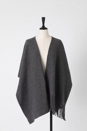 【オーヴィル/EAUVIRE】のアシンメトリーケープ 人気、トレンドファッション・服の通販 founy(ファニー) ファッション Fashion レディースファッション Fashion for Women ストール Soft & Warm Scarves マフラー・スヌード / 冬小物の定番 Scarves & Mufflers アシンメトリー Asymmetrical Style シェイプ Shape, Slim Fit ストール Stole, Wrap ドレープ Drape, Draping Fabric パターン Pattern, Design Print フリンジ Fringe, Tassel マフラー Scarf, Muffler モダン Modern, Contemporary |ID:prp329100004954334