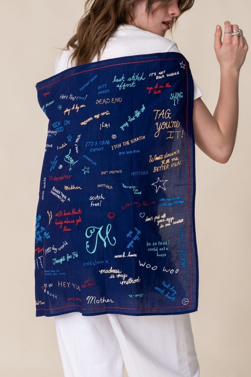 【マザー/MOTHER】のTHE SCARF IT DOWN ロゴプリントスカーフ (GBB) 人気、トレンドファッション・服の通販 founy(ファニー) 　ファッション　Fashion　レディースファッション　Fashion for Women　ストール　Soft & Warm Scarves　マフラー・スヌード / 冬小物の定番　Scarves & Mufflers　なめらか　Smooth, Silky Texture　カラフル　Colorful Design　スカーフ　Scarf, Neckwear　ストール　Stole, Wrap　マフラー　Scarf, Muffler　other-2|ID: prp329100004954426 ipo3291000000037175280