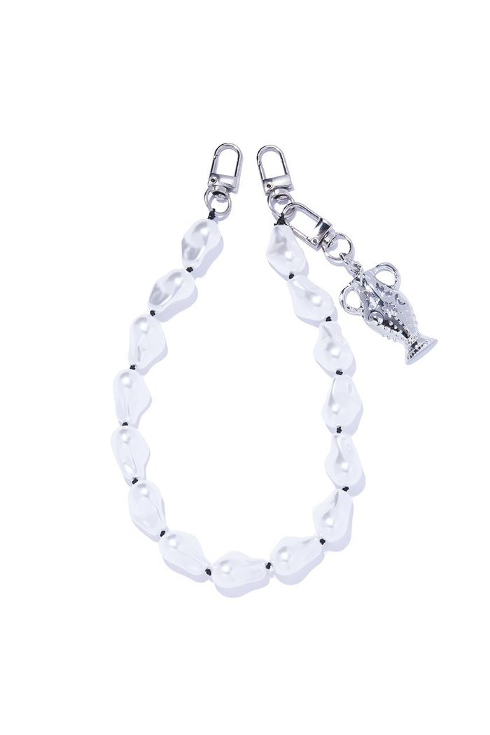 【イリスフォーセブン/IRIS 47】のtreasure pot pearl ストラップ インテリア・キッズ・メンズ・レディースファッション・服の通販 founy(ファニー) https://founy.com/ ファッション Fashion レディースファッション Fashion for Women スマート Smart, Elegant チャーム Charm, Pendant バロック Baroque, Baroque Design パール Pearl, Pearl Accent モダン Modern, Contemporary ラップ Wrap, Wrap Design エレガント 上品 Elegant |ID: prp329100004954509 ipo3291000000037175827