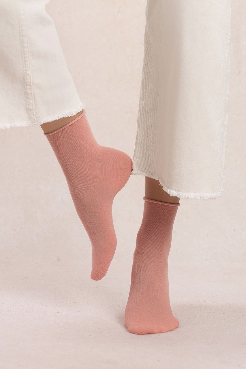 【ブルーフォレ/BLEUFORET】の6593 ソリッドベルベットコットンアンクルソックス インテリア・キッズ・メンズ・レディースファッション・服の通販 founy(ファニー) 　ファッション　Fashion　レディースファッション　Fashion for Women　ソックス&靴下　Socks & Hosiery　レッグウェア・ストッキング　Legwear & Hosiery　ショート　Short, Short Length　ソックス　Socks, Hosiery　フラット　Flat, Flat Shoes　フランス　France, French　ベルベット　Velvet, Velvety　定番　Standard, Basic Item　ピンク|ID: prp329100004954626 ipo3291000000037176570