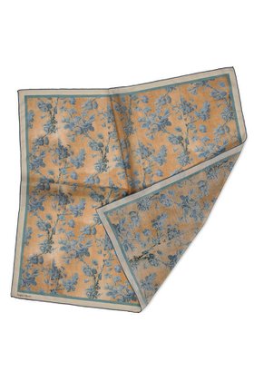 【タピス ノワール/Tapis Noir】のLight スカーフ 人気、トレンドファッション・服の通販 founy(ファニー) ファッション Fashion レディースファッション Fashion for Women ストール Soft & Warm Scarves マフラー・スヌード / 冬小物の定番 Scarves & Mufflers コンパクト Compact, Small Size スカーフ Scarf, Neckwear スクエア Square, Square Shape ストール Stole, Wrap フランス France, French プリント Print, Printed Pattern ペイズリー Paisley, Ethnic Pattern マフラー Scarf, Muffler |ID:prp329100004954748