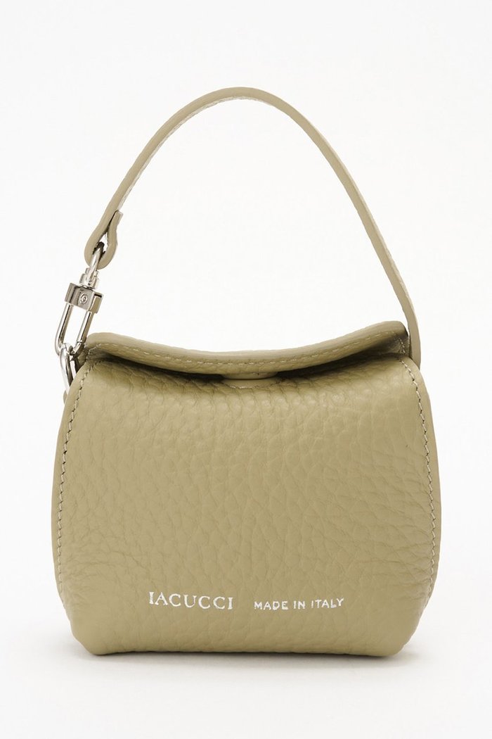 【イアクッチ/IACUCCI】のラーナ ミニチャーム ALCE インテリア・キッズ・メンズ・レディースファッション・服の通販 founy(ファウニー) https://founy.com/ ファッション Fashion レディースファッション Fashion for Women アクセサリー Fashion Accessories イタリア Italy チャーム Charm, Pendant 人気 Popular, Best Seller フォルム Silhouette, Form ポーチ Pouch, Small Case ラップ Wrap, Wrap Design リップ Lip, Lip Motif |ID: prp329100004954966 ipo3291000000037178782