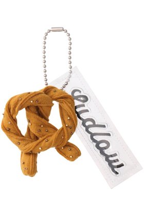 【ラドロー/LUDLOW】の【ELLE SHOP限定】Charm Pretzel 人気、トレンドファッション・服の通販 founy(ファニー) ファッション Fashion レディースファッション Fashion for Women おすすめ Recommended / Our Picks ギフト プレゼント Gift / Present シンプル Simple, Minimal チャーム Charm, Pendant ポーチ Pouch, Small Case ラップ Wrap, Wrap Design 軽量 Lightweight, Ultra Light |ID:prp329100004955182