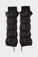 【ル フィル/LE PHIL】の【LE PHIL SPORTS】ダウンレッグウォーマー 人気、トレンドファッション・服の通販 founy(ファニー) ファッション Fashion レディースファッション Fashion for Women レッグウェア・ストッキング Legwear & Hosiery スポーツウェア Functional & Stylish Sportswear スポーツ レッグウェア Compression Legwear / Sports Socks / Leggings スタイリッシュ Stylish, Fashionable ダウン Down, Puffer 防寒 Cold Protection, Winter-Ready |ID:prp329100004955252