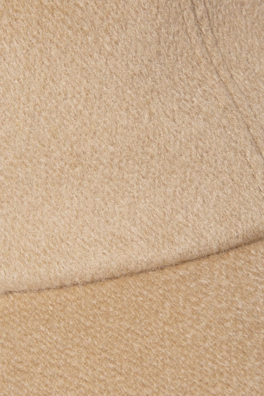 【イリスフォーセブン/IRIS 47】のfog cashmere キャップ 人気、トレンドファッション・服の通販 founy(ファニー) 　ファッション　Fashion　レディースファッション　Fashion for Women　キャップ&ハット　Hats & Caps　おすすめ　Recommended / Our Picks　キャップ　Cap, Baseball Cap　クラウン　Crown, Royal Motif　フェミニン　Feminine, Girly　モノトーン　Monotone, Black and White　リュクス　Luxury, Elegant, High-End, Chic　帽子　Hat, Headwear　other-5|ID: prp329100004955262 ipo3291000000037180924