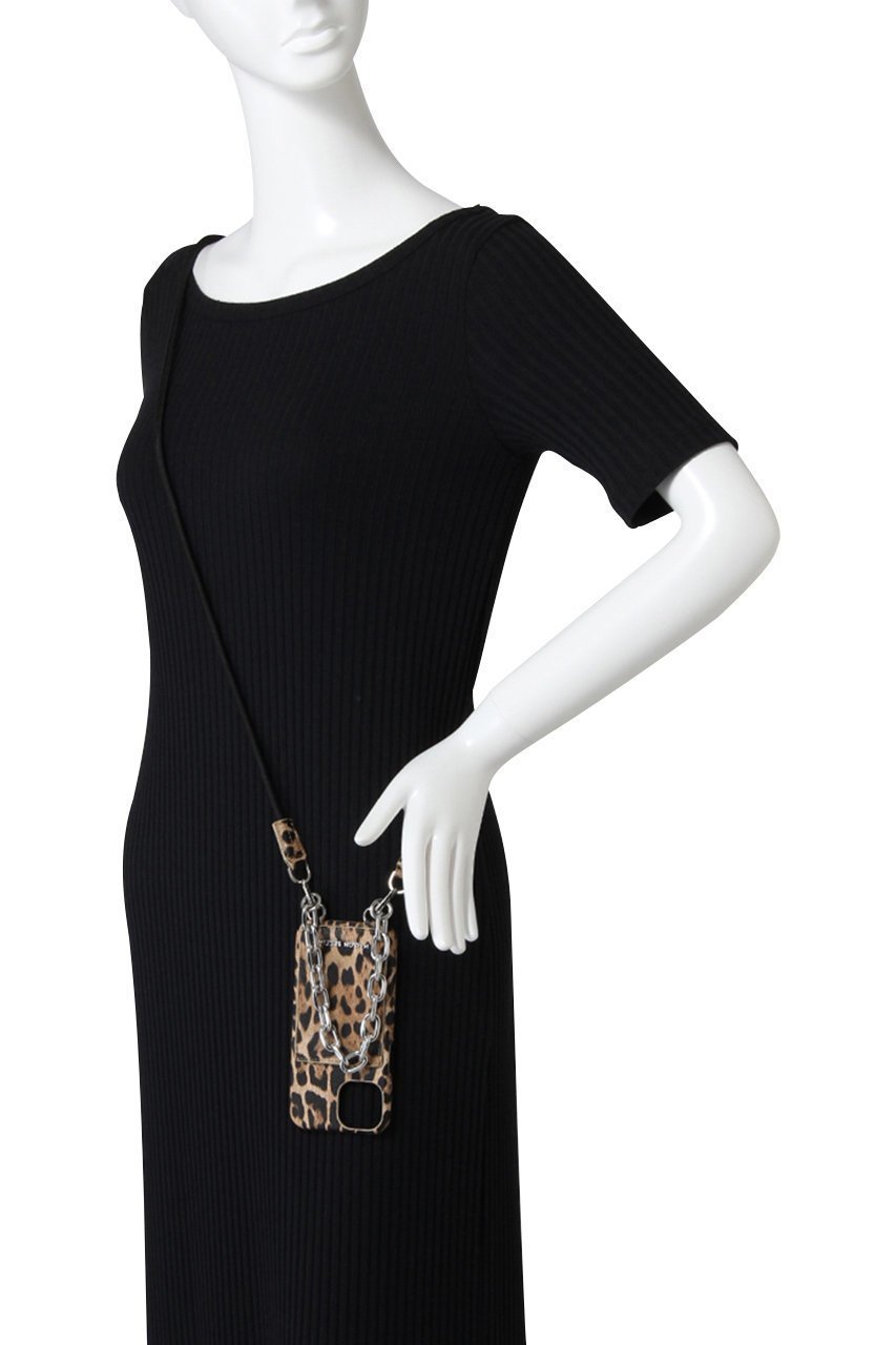 【メゾンスペシャル/MAISON SPECIAL】のMultifabric iPhone Case/マルチファブリックiPhoneケース 人気、トレンドファッション・服の通販 founy(ファニー) 　ファッション　Fashion　レディースファッション　Fashion for Women　エナメル　Patent Leather　カラフル　Colorful Design　ショルダー　Shoulder, Shoulder Strap　シリコン　Silicone, Silicone Material　シンプル　Simple, Minimal　パイソン　Python, Snakeskin Pattern　フェイクレザー　Faux Leather, PU Leather　プレート　Plate, Dish　ポケット　Pocket, Pocket Detail　メタリック　Metallic, Shiny Finish　レオパード　Leopard, Animal Print　iPhone アイフォーン　iPhone　other-3|ID: prp329100004955554 ipo3291000000037182958