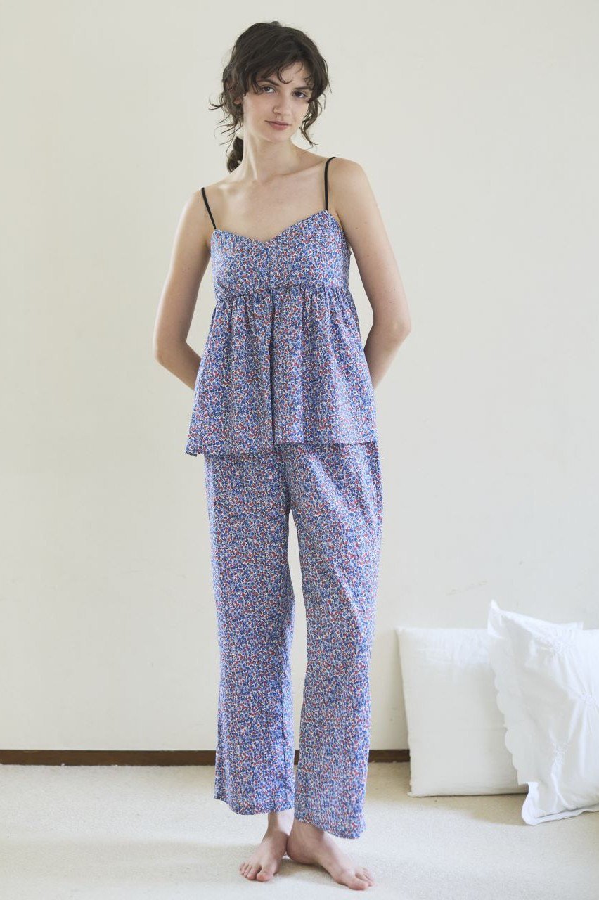 【ナナデコール/nanadecor】のリバティキャンディフラワーカップ付きキャミ 人気、トレンドファッション・服の通販 founy(ファニー) 　ファッション　Fashion　レディースファッション　Fashion for Women　下着・ランジェリー　Lingerie & Intimates　その他ランジェリー・インナーアイテム　Other Lingerie / Intimates　インナー　Innerwear　キャミ　Camisole, Cami Top　キャミソール　Camisole, Spaghetti Strap Top　フレア　Flare, Flared　ランジェリー　Lingerie, Intimate Wear　other-7|ID: prp329100004956589 ipo3291000000037191554