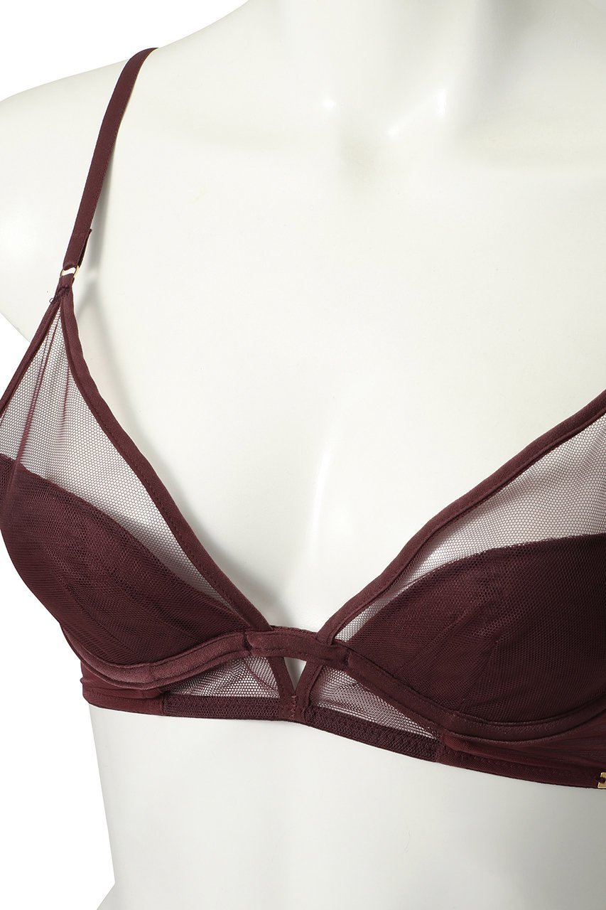 【ユエ/Yue】の【FETICO×Yue】(D65～)深いVラインが美しいブラ 人気、トレンドファッション・服の通販 founy(ファニー) 　ファッション　Fashion　レディースファッション　Fashion for Women　下着・ランジェリー　Lingerie & Intimates　ブラジャー・ランジェリーブラ　Bras / Lingerie Bras　コラボ　Collaboration, Collab　ブラジャー　Bra, Lingerie　プレート　Plate, Dish　ベーシック　Basic, Essential　ランジェリー　Lingerie, Intimate Wear　エレガント 上品　Elegant　other-4|ID: prp329100004956595 ipo3291000000037191607