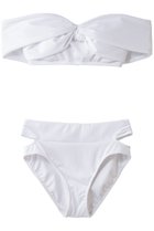 【レイール/Reir】の【San-ai Resort】オフショル水着 人気、トレンドファッション・服の通販 founy(ファニー) ファッション Fashion レディースファッション Fashion for Women 水着 Swimwear レディース水着・ビーチウェア Swimwear & Beachwear インナー Innerwear クール Cool, Chic ショーツ Shorts, Short Pants ストレッチ Stretch, Stretchy Fabric スポーツ Sports, Activewear デコルテ Décolleté, Neckline ビーチ Beach, Seaside リゾート Resort, Vacation Style 水着 Swimsuit, Swimwear thumbnail ホワイト|ID: prp329100004956662 ipo3291000000037192508