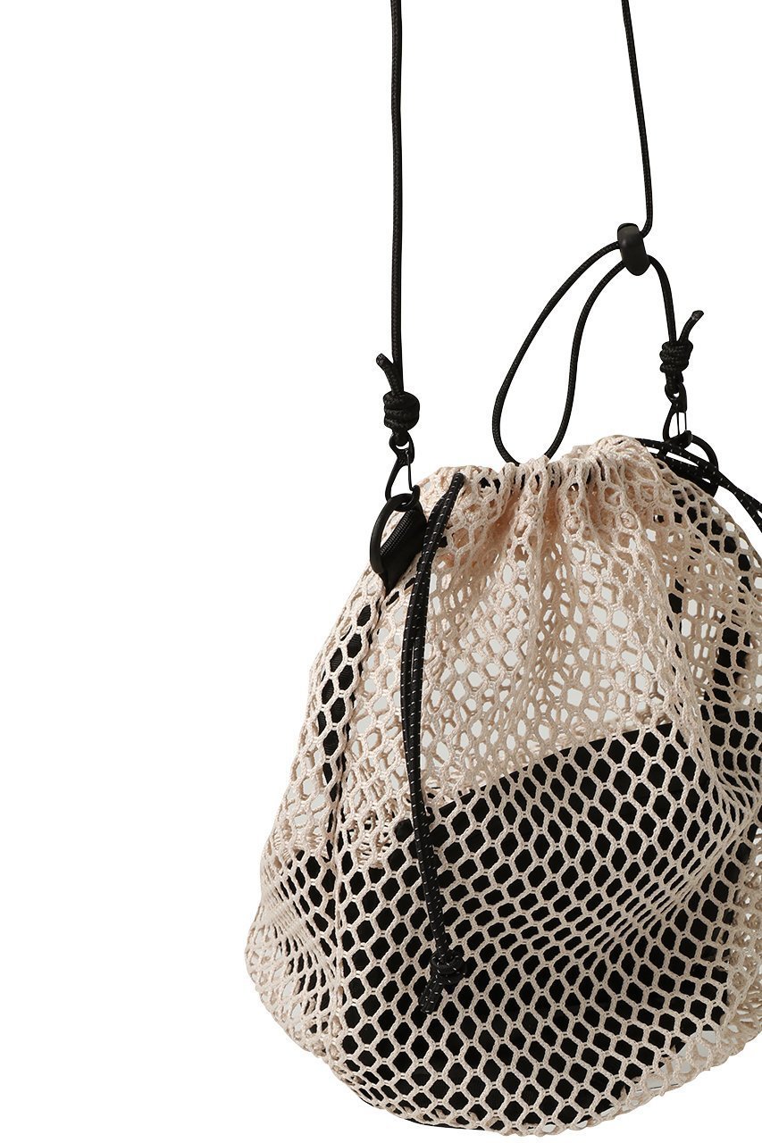 【マルティニーク/martinique】の【SPEEDO】ボヤージュメッシュパースバッグ 人気、トレンドファッション・服の通販 founy(ファニー) 　ファッション　Fashion　レディースファッション　Fashion for Women　バッグ　Bags　スポーツウェア　Functional & Stylish Sportswear　スポーツバッグ・ジム用ポーチ・バックパック　Gym Bag / Sports Backpack / Pouch for Training　シアー　Sheer, See-Through　スポーツ　Sports, Activewear　フェイクレザー　Faux Leather, PU Leather　ポーチ　Pouch, Small Case　メッシュ　Mesh, Net Fabric　巾着　Drawstring Bag, Kinchaku　軽量　Lightweight, Ultra Light　other-4|ID: prp329100004956763 ipo3291000000037193535