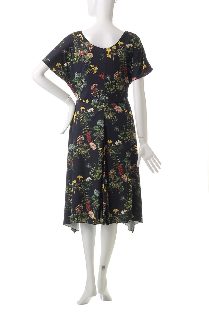 【コーラルヴェール/Coral Veil】のArt Botanicalショルダードレス3点セット 人気、トレンドファッション・服の通販 founy(ファニー) 　ファッション　Fashion　レディースファッション　Fashion for Women　水着　Swimwear　レディース水着・ビーチウェア　Swimwear & Beachwear　ショルダー　Shoulder, Shoulder Strap　ショーツ　Shorts, Short Pants　スポーツ　Sports, Activewear　ドレス　Dress, One-Piece　ビーチ　Beach, Seaside　フラワー　Flower, Floral　水着　Swimsuit, Swimwear　other-4|ID: prp329100004956777 ipo3291000000037193701