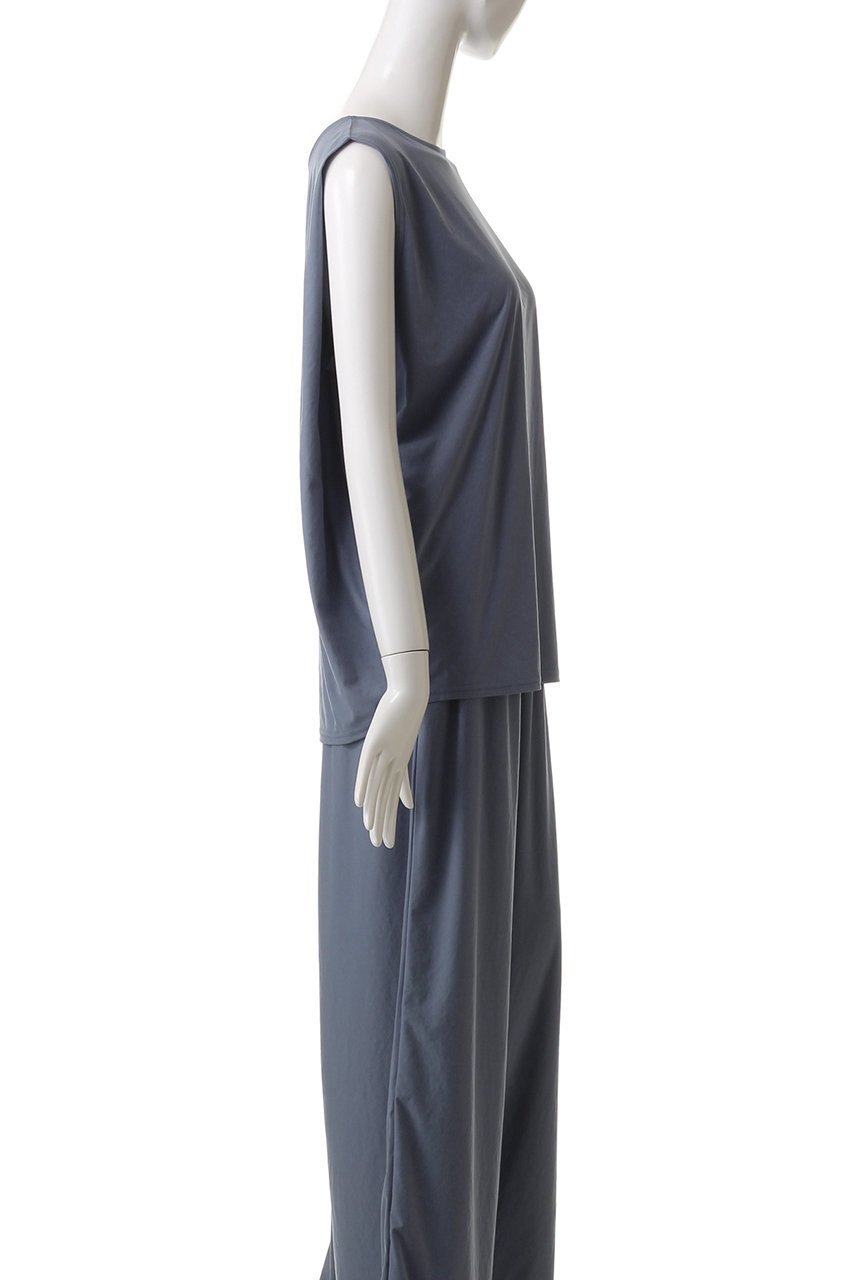 【ジュリエ/Julier】のecoスエードタックプルオーバー 人気、トレンドファッション・服の通販 founy(ファニー) 　ファッション　Fashion　レディースファッション　Fashion for Women　トップス・カットソー　Cut & Sew Tops　カジュアルプルオーバー・ニットトップス　Pullovers & Knit Tops / Casual Pullovers　スポーツウェア　Functional & Stylish Sportswear　スポーツ トップス　Athletic Tops / Workout Tops / Training Shirts　シンプル　Simple, Minimal　スポーツ　Sports, Activewear　フォルム　Silhouette, Form　リラックス　Relax, Relaxed Fit　other-3|ID: prp329100004956935 ipo3291000000037194907