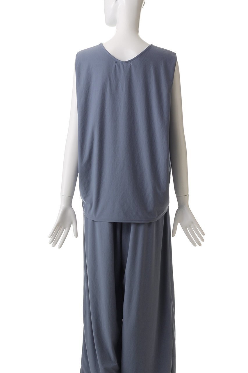 【ジュリエ/Julier】のecoスエードタックプルオーバー 人気、トレンドファッション・服の通販 founy(ファニー) 　ファッション　Fashion　レディースファッション　Fashion for Women　トップス・カットソー　Cut & Sew Tops　カジュアルプルオーバー・ニットトップス　Pullovers & Knit Tops / Casual Pullovers　スポーツウェア　Functional & Stylish Sportswear　スポーツ トップス　Athletic Tops / Workout Tops / Training Shirts　シンプル　Simple, Minimal　スポーツ　Sports, Activewear　フォルム　Silhouette, Form　リラックス　Relax, Relaxed Fit　other-4|ID: prp329100004956935 ipo3291000000037194908