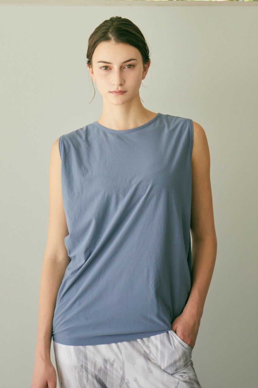 【ジュリエ/Julier】のecoスエードタックプルオーバー 人気、トレンドファッション・服の通販 founy(ファニー) 　ファッション　Fashion　レディースファッション　Fashion for Women　トップス・カットソー　Cut & Sew Tops　カジュアルプルオーバー・ニットトップス　Pullovers & Knit Tops / Casual Pullovers　スポーツウェア　Functional & Stylish Sportswear　スポーツ トップス　Athletic Tops / Workout Tops / Training Shirts　シンプル　Simple, Minimal　スポーツ　Sports, Activewear　フォルム　Silhouette, Form　リラックス　Relax, Relaxed Fit　other-7|ID: prp329100004956935 ipo3291000000037194913