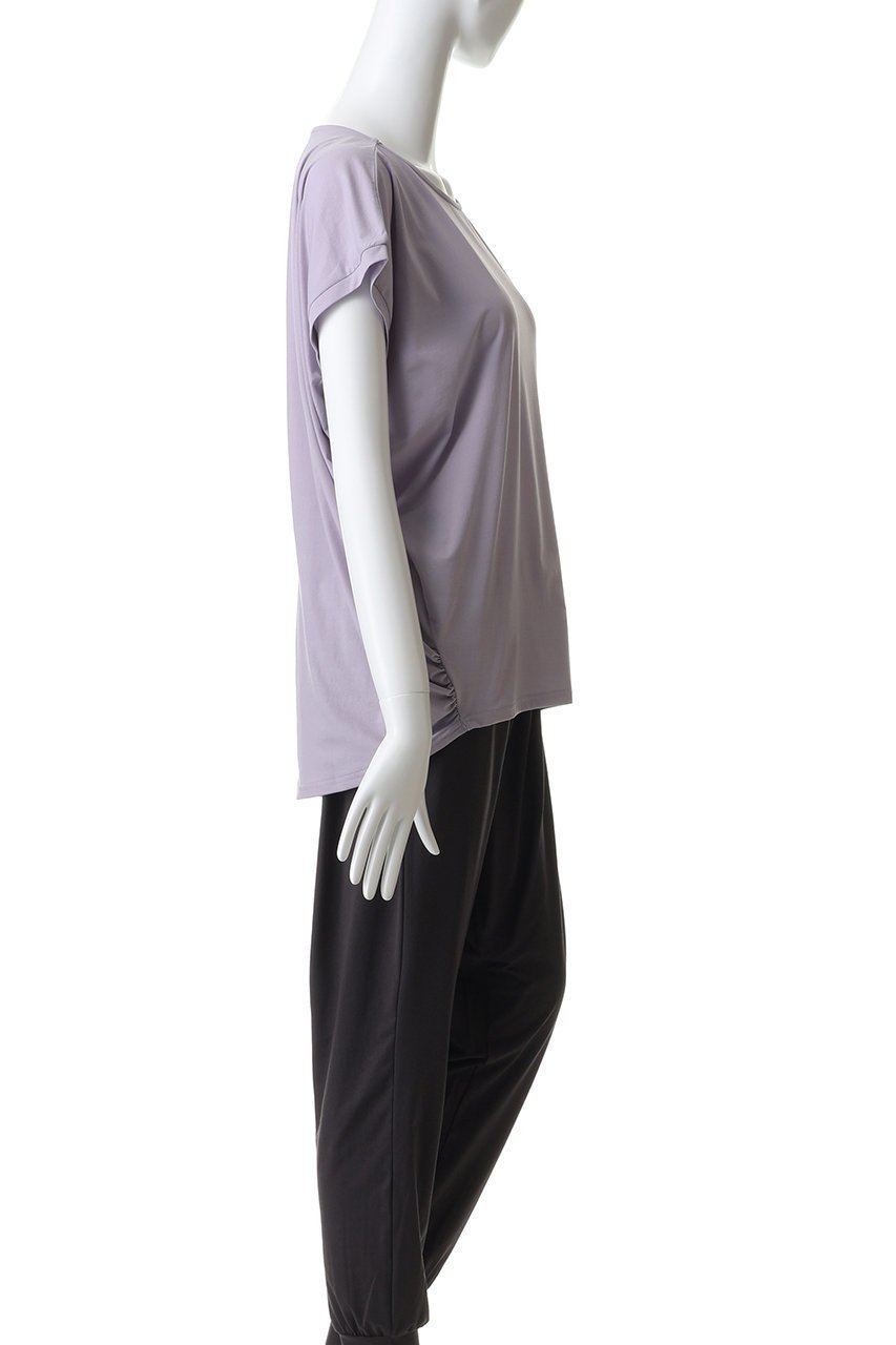 【ジュリエ/Julier】の【定番】ライトプライムドレープトップス 人気、トレンドファッション・服の通販 founy(ファニー) 　ファッション　Fashion　レディースファッション　Fashion for Women　トップス・カットソー　Cut & Sew Tops　スポーツウェア　Functional & Stylish Sportswear　スポーツ トップス　Athletic Tops / Workout Tops / Training Shirts　スポーツ　Sports, Activewear　ビッグ　Big, Oversized　ヨガ　Yoga, Yoga Wear　エレガント 上品　Elegant　定番　Standard, Basic Item　other-3|ID: prp329100004957190 ipo3291000000037196738