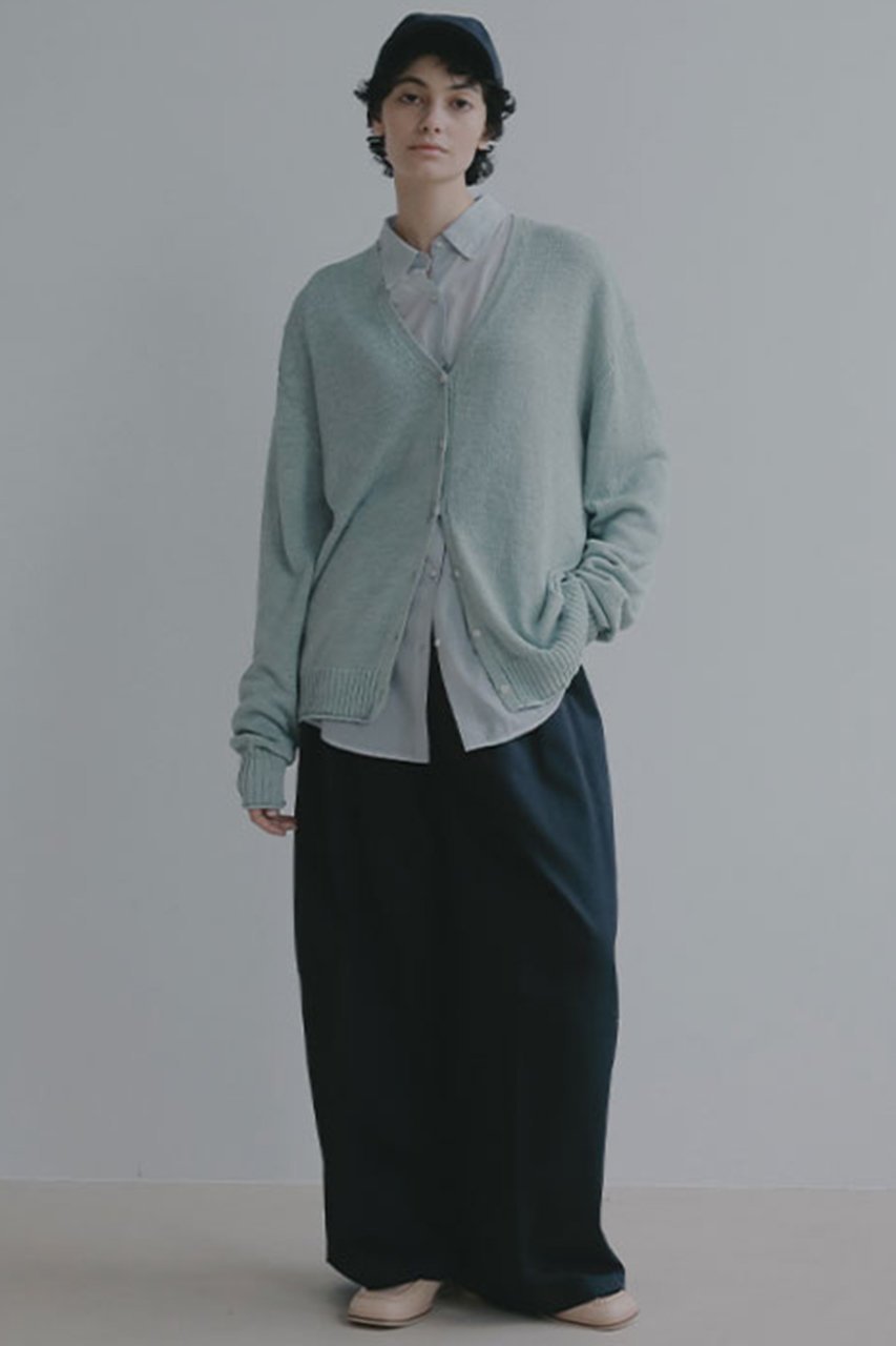 【エトレトウキョウ/ETRE TOKYO】のリリヤーンリネンVネックカーディガン 人気、トレンドファッション・服の通販 founy(ファニー) 　ファッション　Fashion　レディースファッション　Fashion for Women　トップス・カットソー　Cut & Sew Tops　ニット　Knit Tops & Sweaters　カーディガン・羽織り　Layered Style Cardigans　Vネックトップス　V-Neck Tops / V-Cut Neckline Shirts　カーディガン　Cardigan, Knitwear　シンプル　Simple, Minimal　とろみ　Fluid, Flowy Fabric　タンク　Tank Top, Sleeveless Top　バランス　Balance, Style Balance　フロント　Front, Front Design　ボトム　Bottoms, Lower Wear　リネン　Linen, Linen Fabric　夏　Summer　新作・新入荷　New Arrivals / New In　other-7|ID: prp329100004957293 ipo3291000000037197536