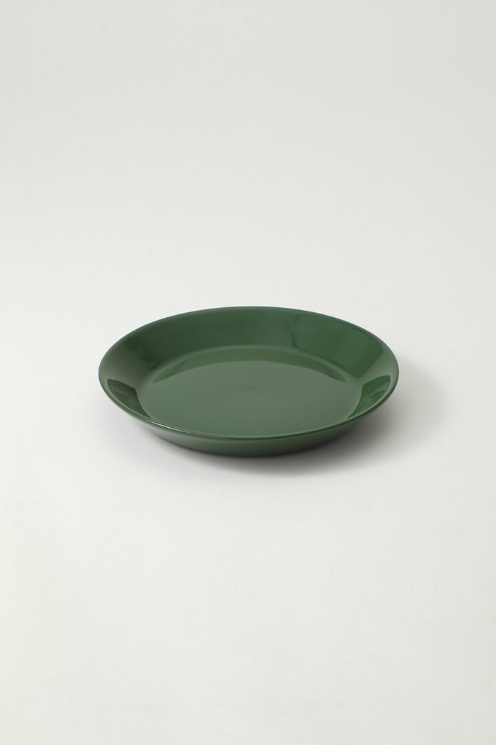 【イッタラ/iittala / GOODS】のティーマ プレート 17cm インテリア・キッズ・メンズ・レディースファッション・服の通販 founy(ファウニー) https://founy.com/ コレクション Collection, Seasonal Line シェイプ Shape, Slim Fit シンプル Simple, Minimal テーブル Table, Dining Table 定番 Standard, Basic Item プレート Plate, Dish ホーム・キャンプ・アウトドア・お取り寄せ Home Living / Home & Lifestyle / Camping Gear / Outdoor Camping キッチン・ダイニング Kitchen & Dining Essentials. Stylish & Functional Tableware キッチン家電・キッチン用品 Kitchen Appliances & Tools |ID: prp329100004957354 ipo3291000000037197953
