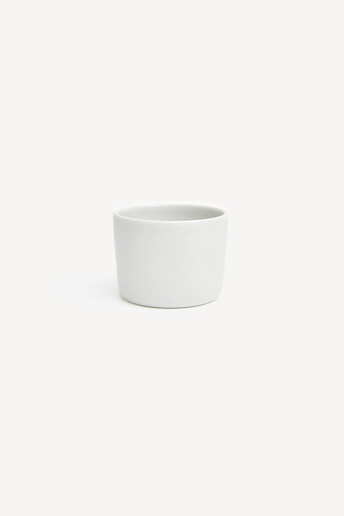 【ムスタキビ/Mustakivi / GOODS】のCUP カップS インテリア・キッズ・メンズ・レディースファッション・服の通販 founy(ファウニー) https://founy.com/ テーブル Table, Dining Table デザート Dessert, Sweet Treat フォルム Silhouette, Form ホーム・キャンプ・アウトドア・お取り寄せ Home Living / Home & Lifestyle / Camping Gear / Outdoor Camping キッチン・ダイニング Kitchen & Dining Essentials. Stylish & Functional Tableware キッチン家電・キッチン用品 Kitchen Appliances & Tools マグカップ・カップ&ソーサー・陶器食器 Mugs / Cups and Saucers / Ceramic Drinkware |ID: prp329100004957656 ipo3291000000037199740